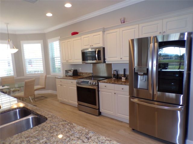 25535 HERITAGE LAKE BOULEVARD 20, Punta Gorda, FL 33983