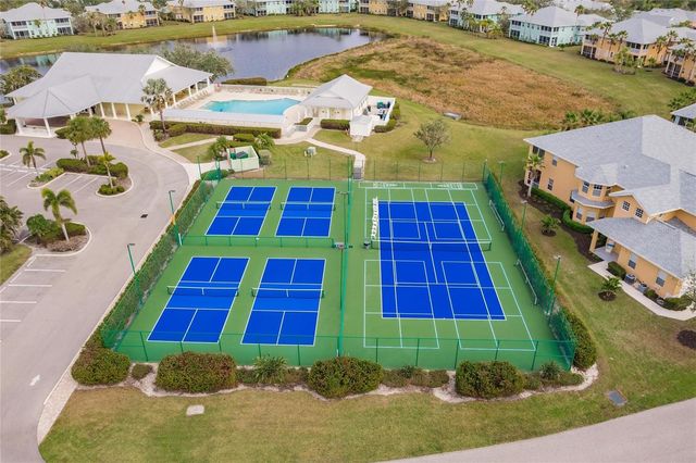 25535 HERITAGE LAKE BOULEVARD 20, Punta Gorda, FL 33983