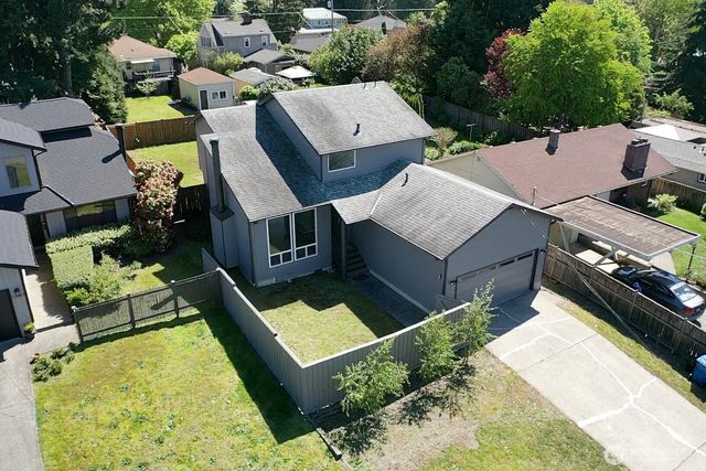 12228 Dayton Avenue N, Seattle, WA 98133