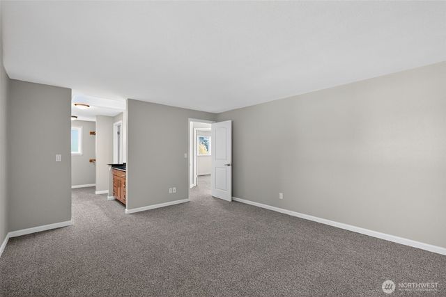 12228 Dayton Avenue N, Seattle, WA 98133