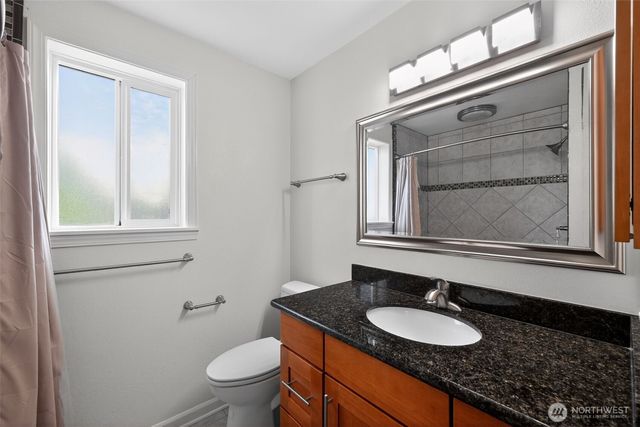 12228 Dayton Avenue N, Seattle, WA 98133