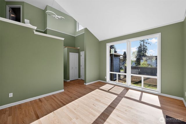 12228 Dayton Avenue N, Seattle, WA 98133