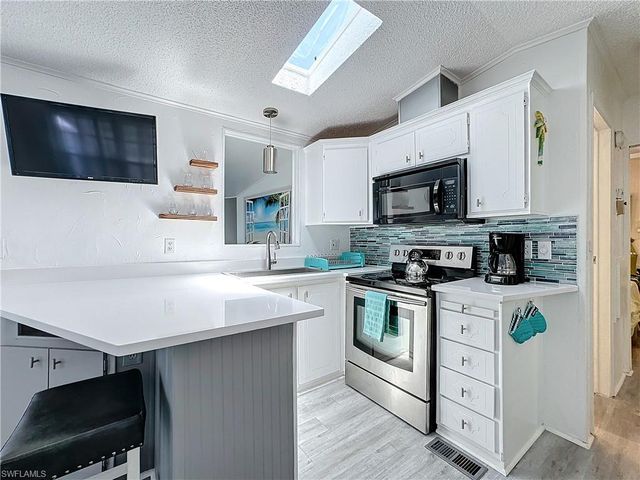 11561 Valleyview DR # 166, Fort Myers, FL 33908