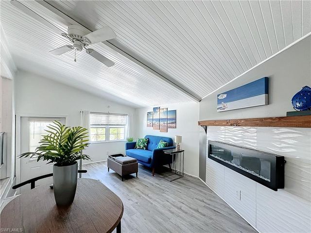 11561 Valleyview DR # 166, Fort Myers, FL 33908