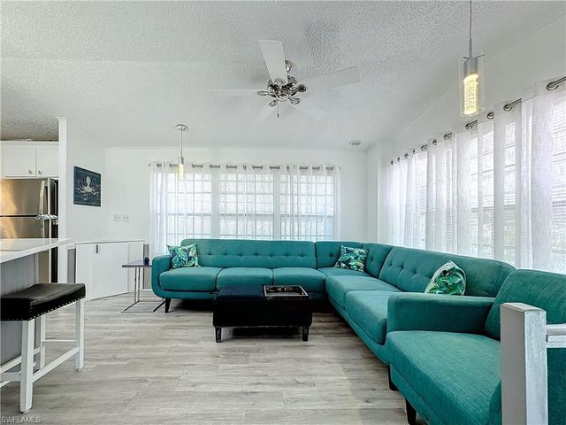 11561 Valleyview DR # 166, Fort Myers, FL 33908