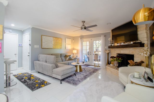 5200 Martel Avenue 6A, Dallas, TX 75206