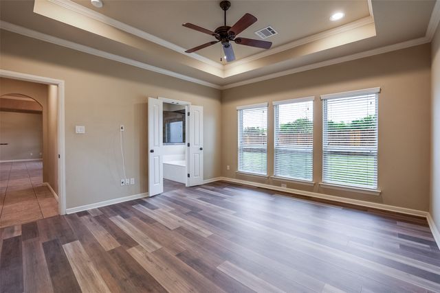 308 Westgate Drive, Aledo, TX 76008