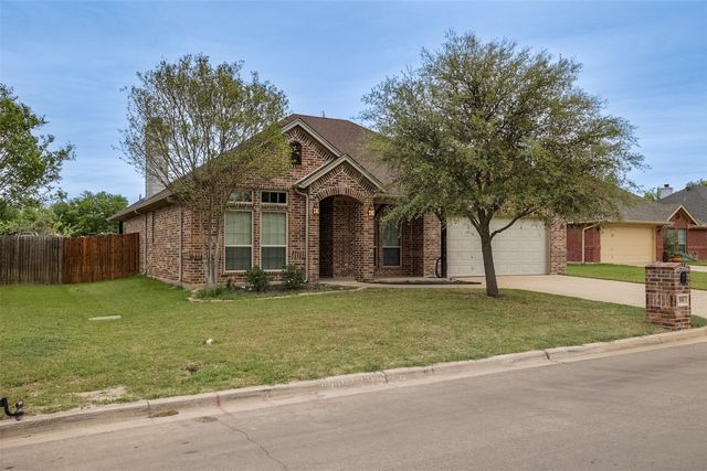308 Westgate Drive, Aledo, TX 76008