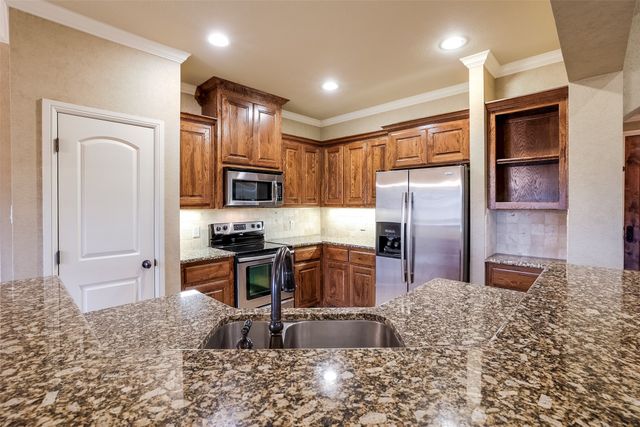 308 Westgate Drive, Aledo, TX 76008