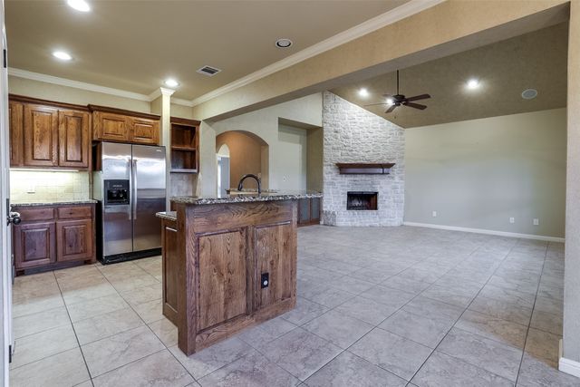 308 Westgate Drive, Aledo, TX 76008