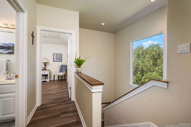 411 Sunrise Hill, San Antonio, TX 78260