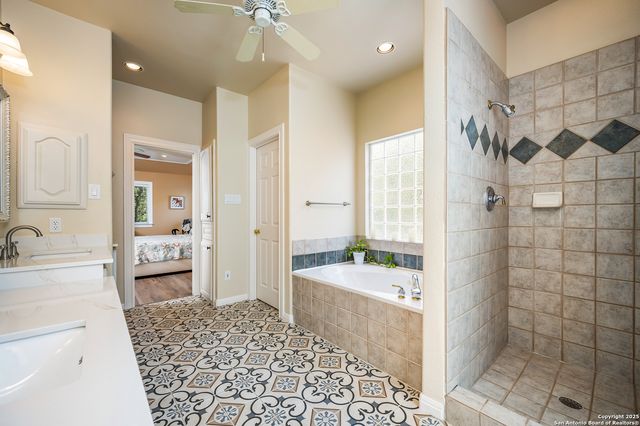 411 Sunrise Hill, San Antonio, TX 78260