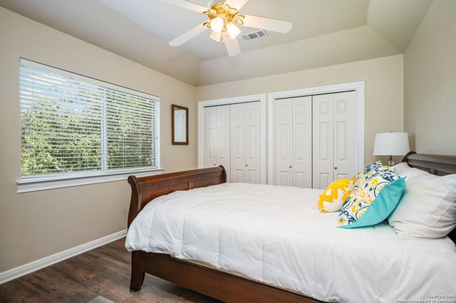 411 Sunrise Hill, San Antonio, TX 78260