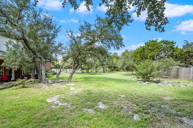 411 Sunrise Hill, San Antonio, TX 78260