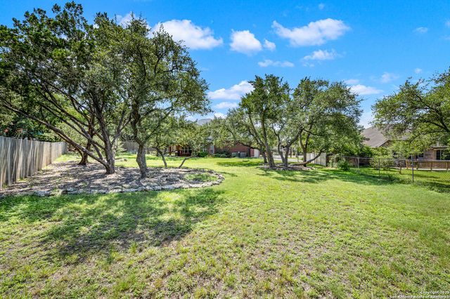 411 Sunrise Hill, San Antonio, TX 78260