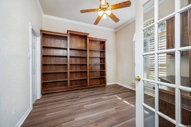 411 Sunrise Hill, San Antonio, TX 78260