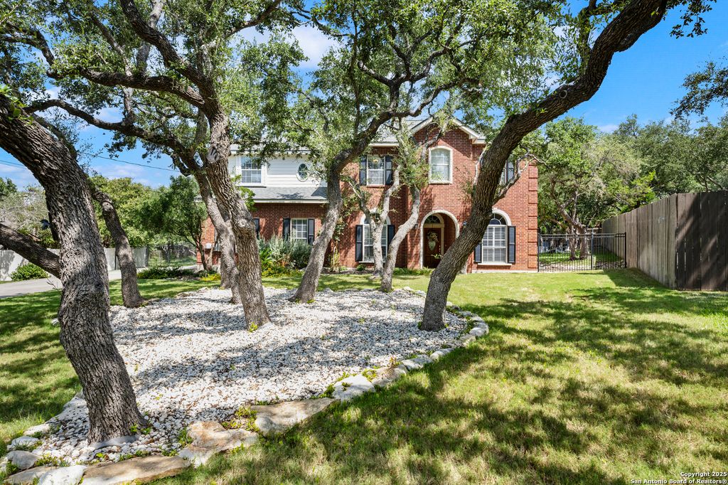 411 Sunrise Hill, San Antonio, TX 78260