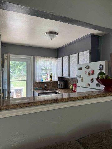 8411 Birch Avenue, Dallas, TX 75217