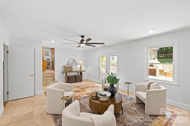 2700 Pencoyd Lane, Charlotte, NC 28210