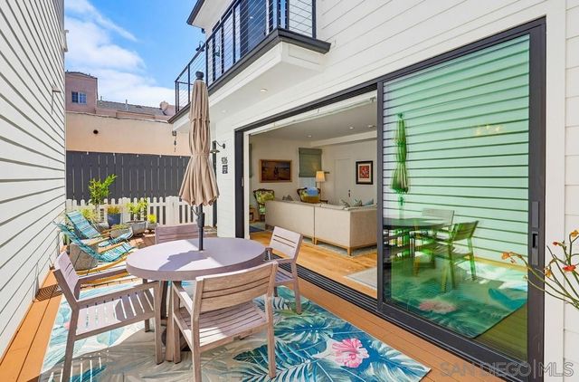 926 D Avenue, Coronado, CA 92118