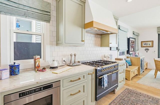 926 D Avenue, Coronado, CA 92118