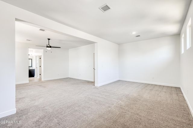 2076 SANTA ISABELLA Drive, Sunland Park, NM 88063