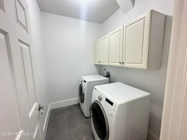 3996 RICHMOND PARK Drive E, Jacksonville, FL 32224