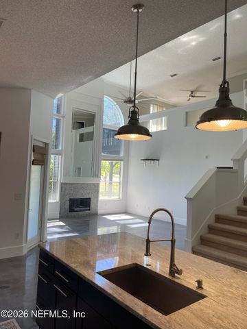 3996 RICHMOND PARK Drive E, Jacksonville, FL 32224