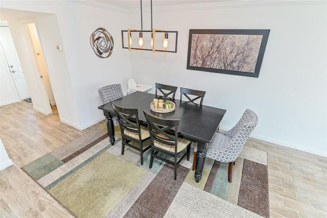 5791 Maple Hill Drive, Houston, TX 77088