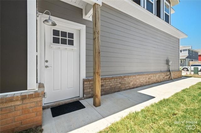 4083 Sardinia Way, Fayetteville, AR 72704