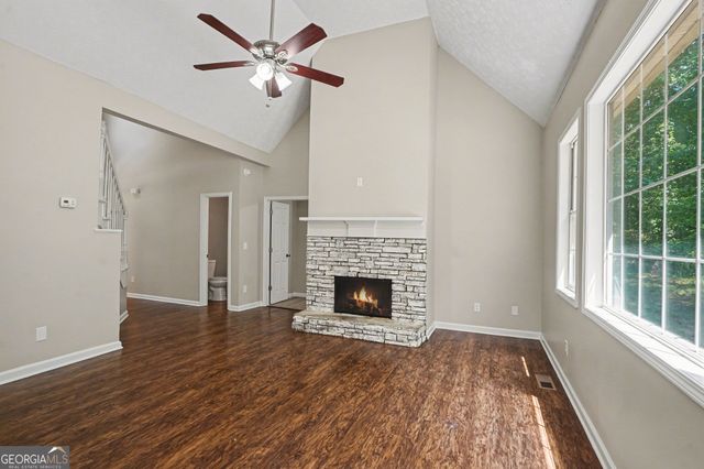 110 Mosby Creek Drive, Hampton, GA 30228