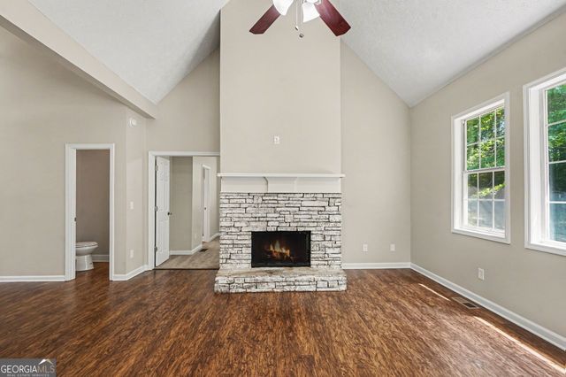 110 Mosby Creek Drive, Hampton, GA 30228