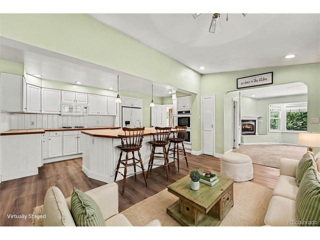 55 Brentwood St, Lakewood, CO 80226