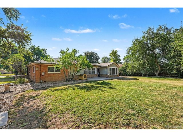 55 Brentwood St, Lakewood, CO 80226
