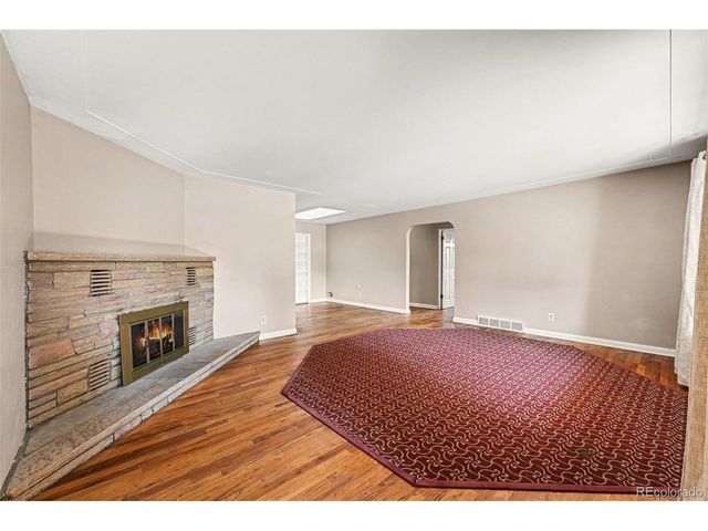 55 Brentwood St, Lakewood, CO 80226
