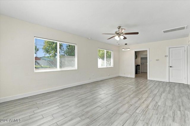2535 E CLARENDON Avenue Apt 3, Phoenix, AZ 85016
