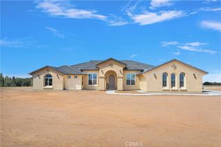 12752 Farmington Street, Oak Hills, CA 92344