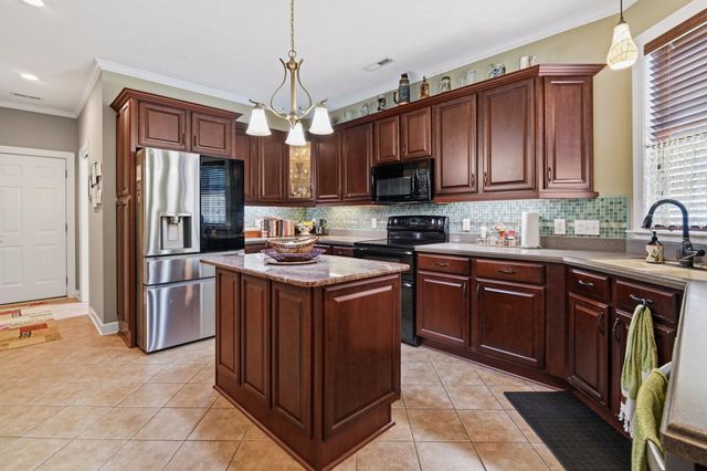 230 Willow Bay Dr., Murrells Inlet, SC 29576