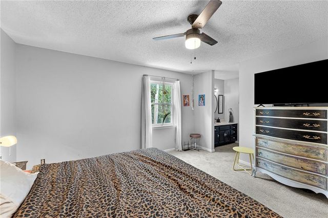 3513 Tudor Drive, Leavenworth, KS 66048