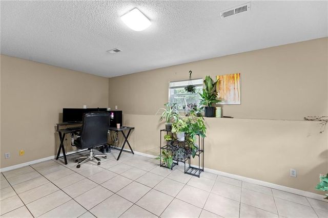 3513 Tudor Drive, Leavenworth, KS 66048