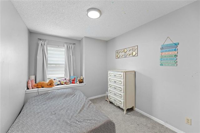 3513 Tudor Drive, Leavenworth, KS 66048