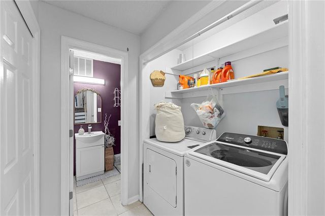 3513 Tudor Drive, Leavenworth, KS 66048