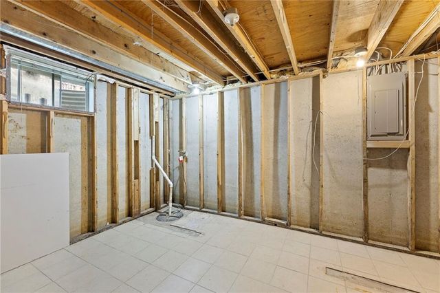 3513 Tudor Drive, Leavenworth, KS 66048