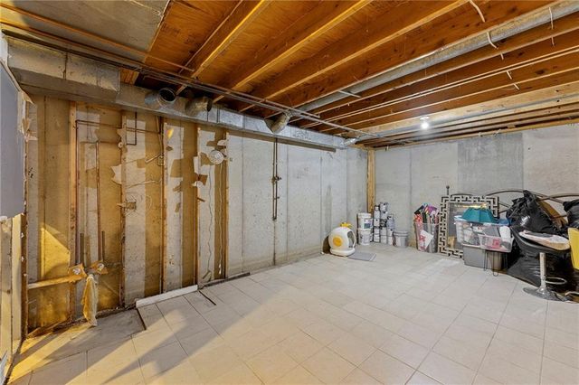 3513 Tudor Drive, Leavenworth, KS 66048