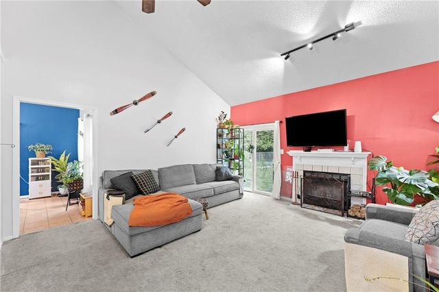 3513 Tudor Drive, Leavenworth, KS 66048