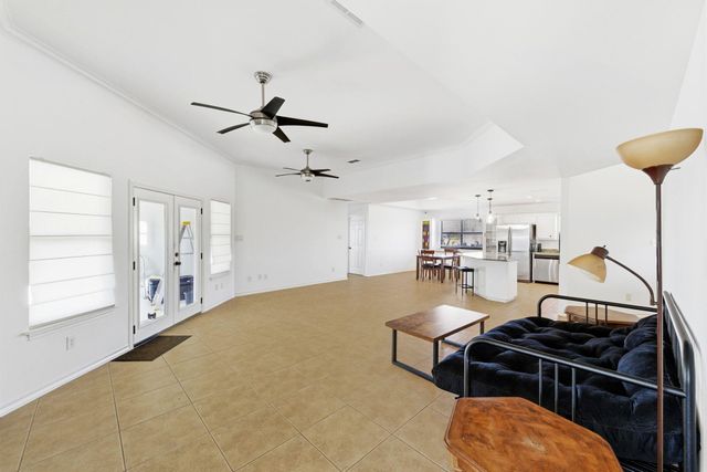 162 Fm 672 RD, Dale, TX 78616