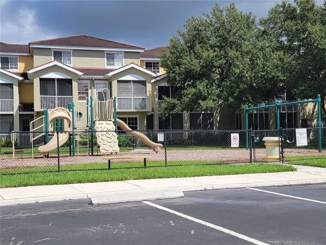 5500 BENTGRASS DRIVE 6-112, Sarasota, FL 34235