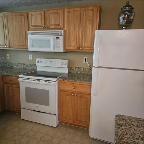 5500 BENTGRASS DRIVE 6-112, Sarasota, FL 34235