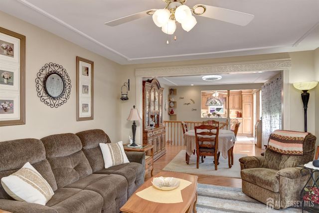 16 Cheesequake Road, Sayreville, NJ 08872