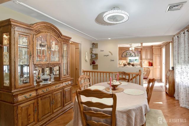 16 Cheesequake Road, Sayreville, NJ 08872